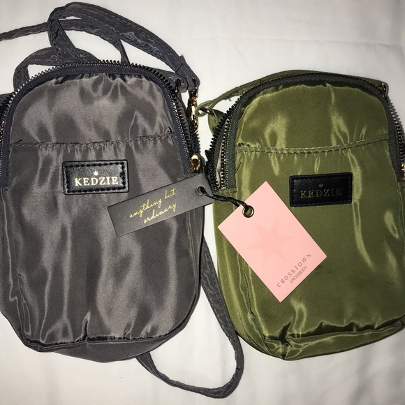 KEDZIE Crosstown
Zipper Bags. 2 for the price of 1 - Picture 10 of 13